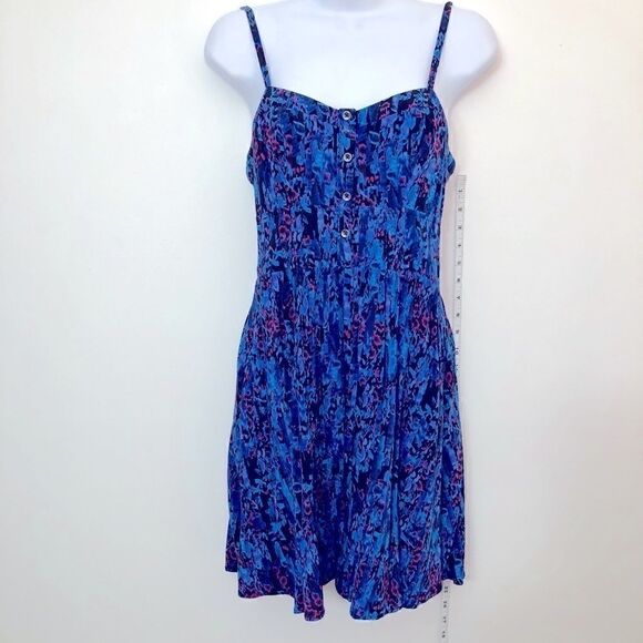 Express Size Small Pretty Summer Dress! - Picture 1 of 10